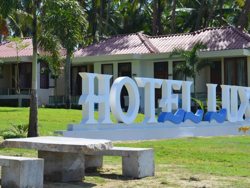 Hotel Lux Ngwesaung Zewnętrze zdjęcie