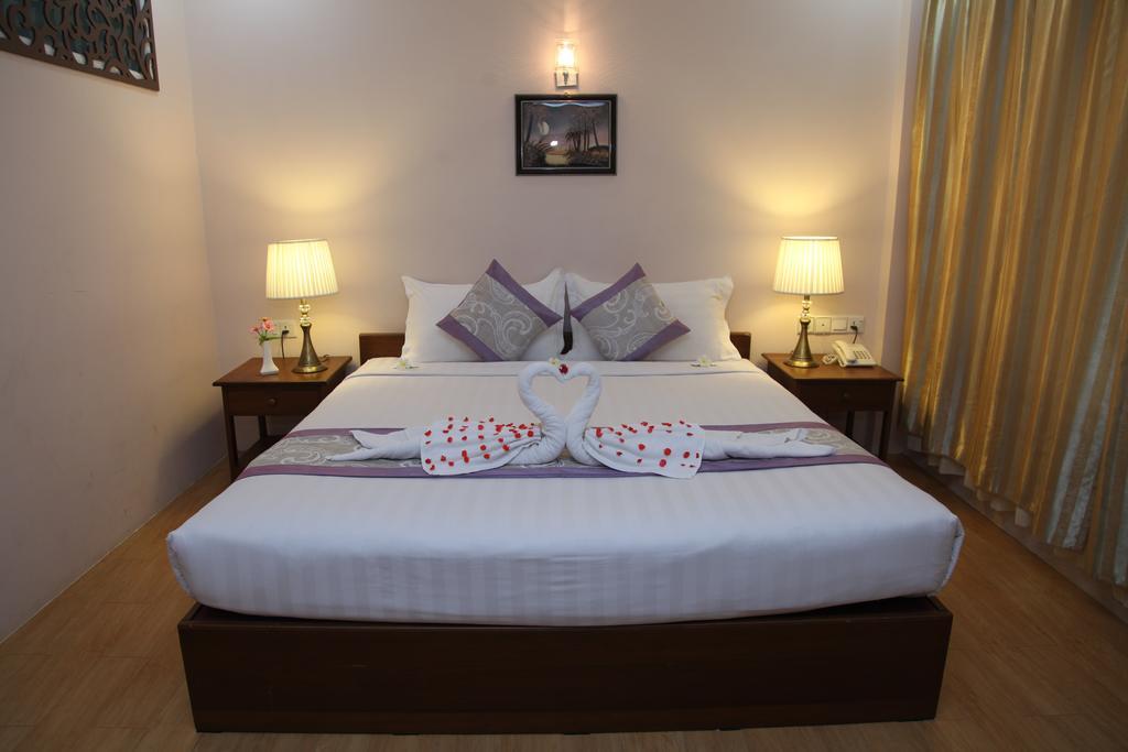 Hotel Lux Ngwesaung Zewnętrze zdjęcie