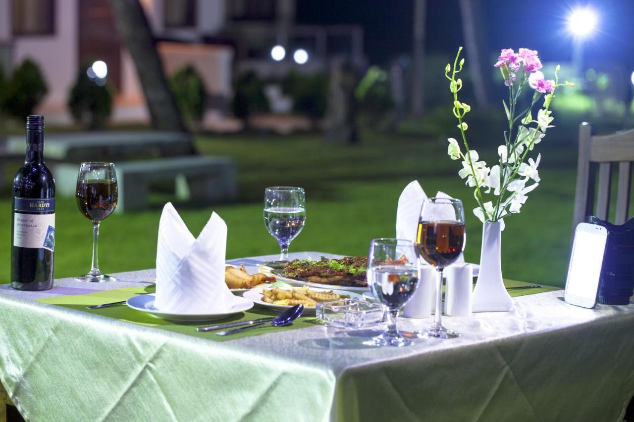 Hotel Lux Ngwesaung Zewnętrze zdjęcie